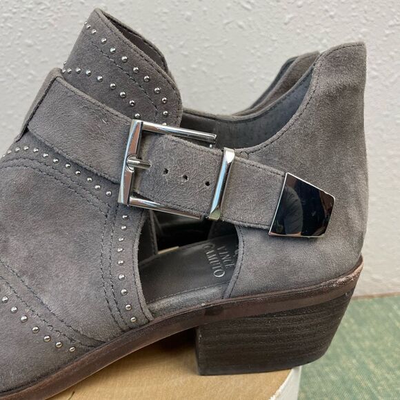 Vince Camuto Gray Studded Leather Buckled Ankle Booties Size 8M EUC - Picture 2 of 10